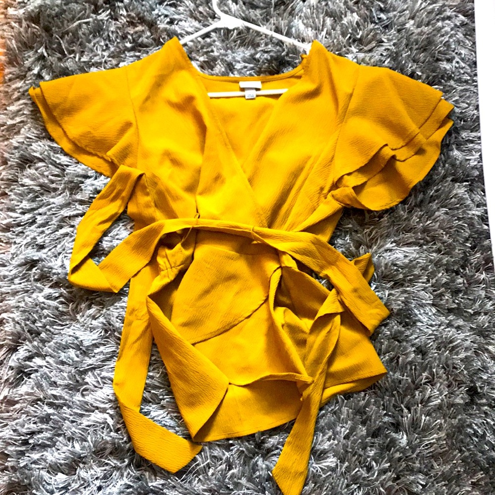 Mustard top